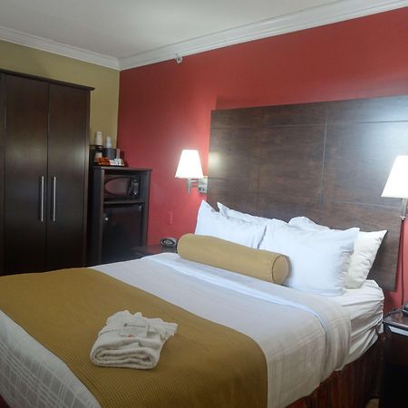 Best Western Plus Bowmanville Extérieur photo