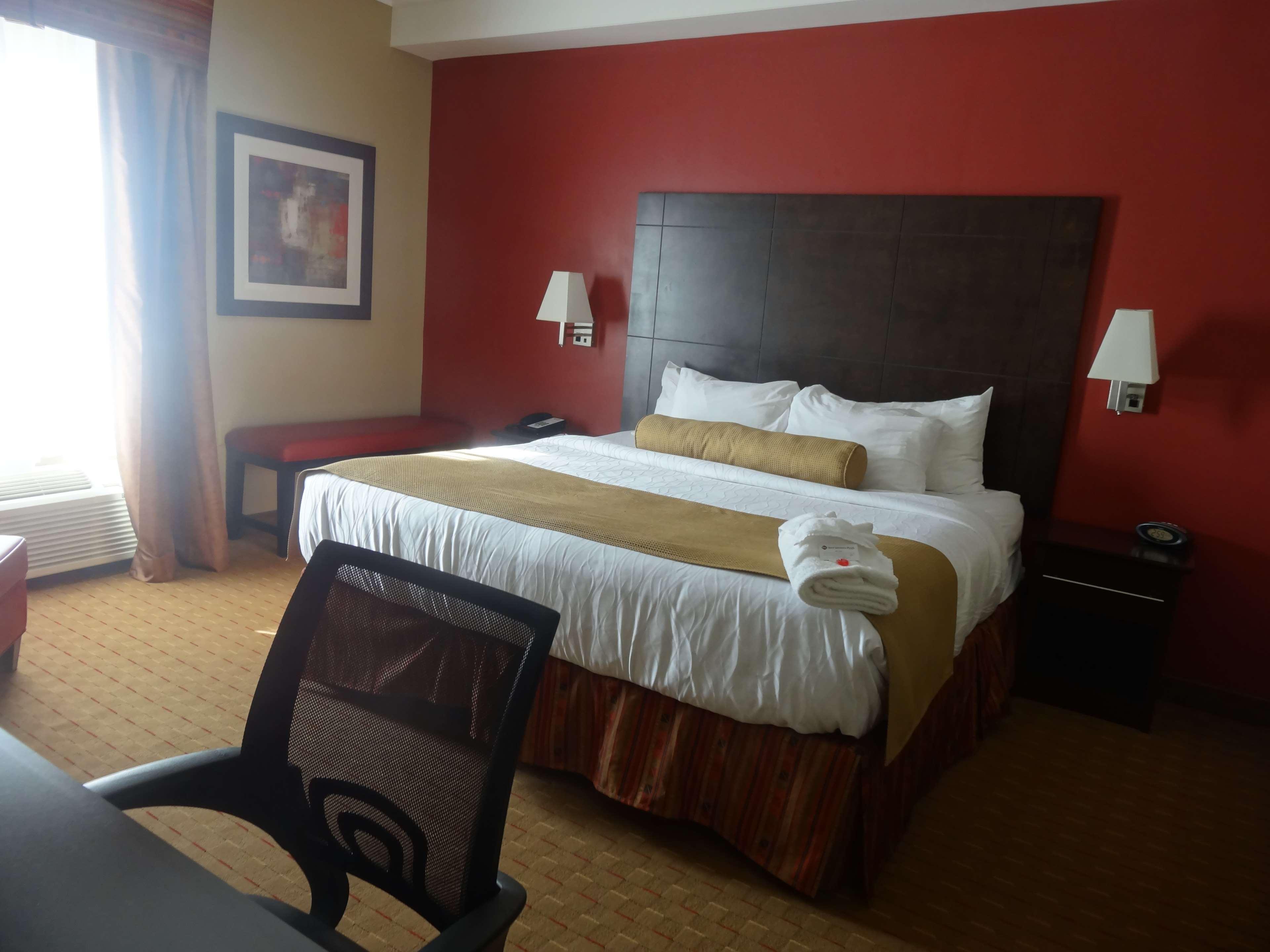 Best Western Plus Bowmanville Extérieur photo