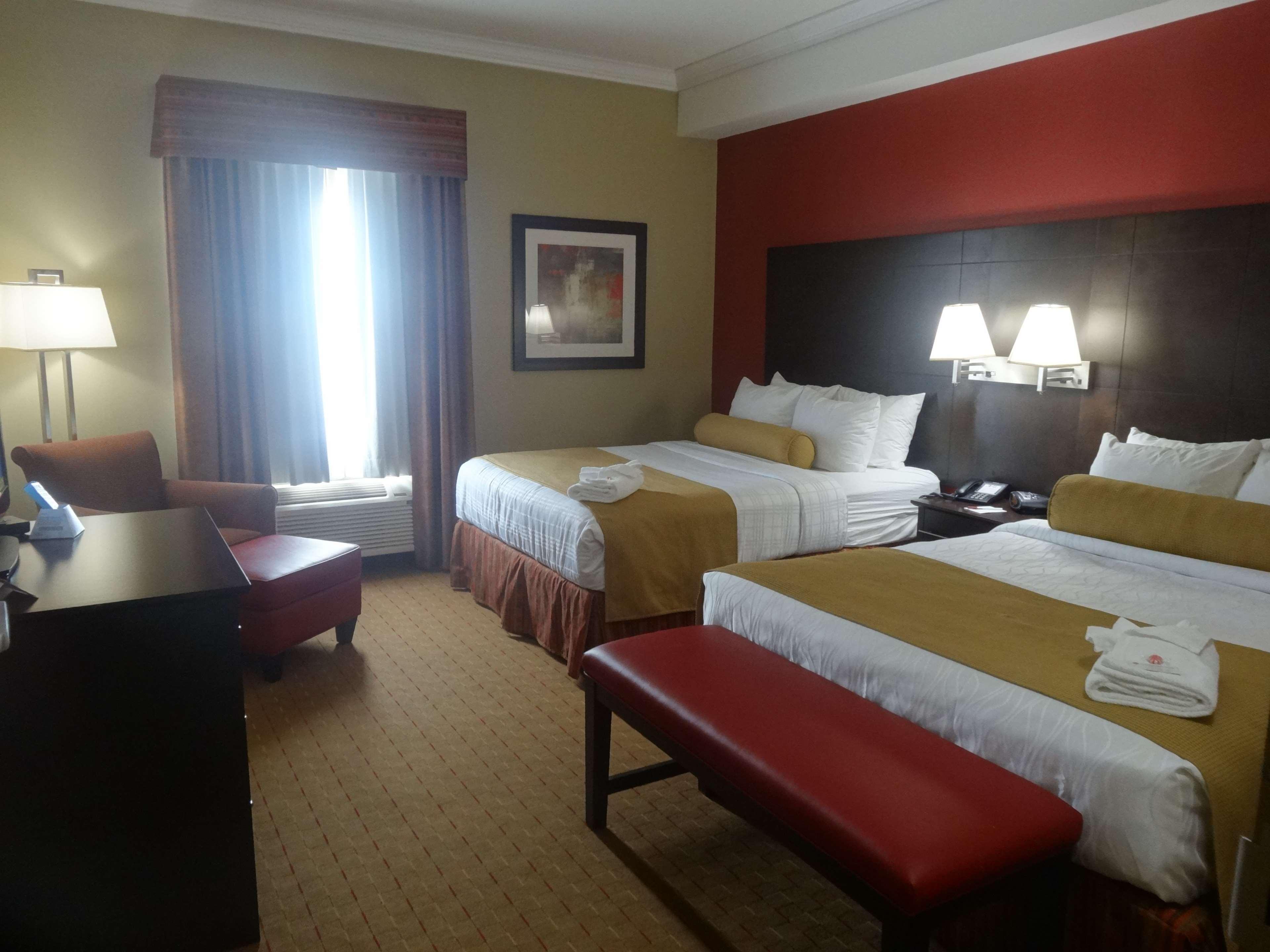 Best Western Plus Bowmanville Extérieur photo