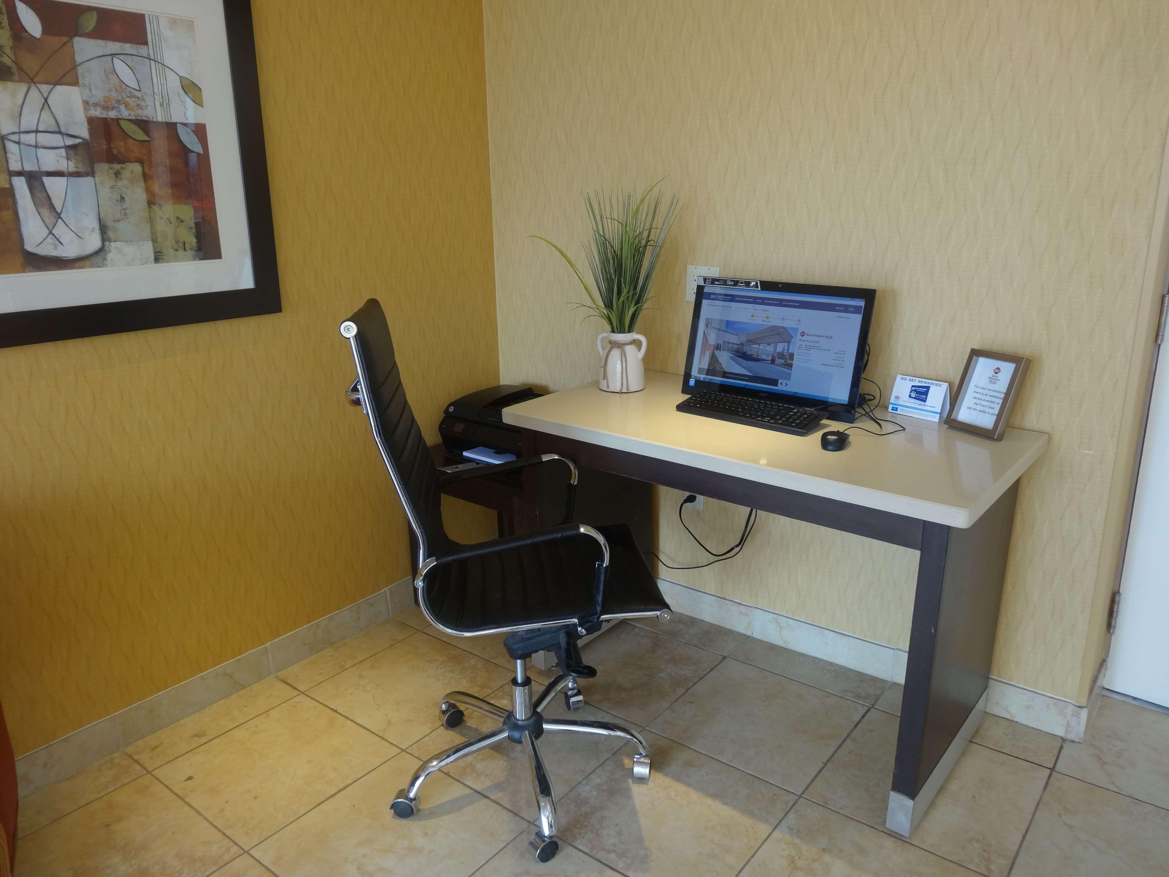 Best Western Plus Bowmanville Extérieur photo