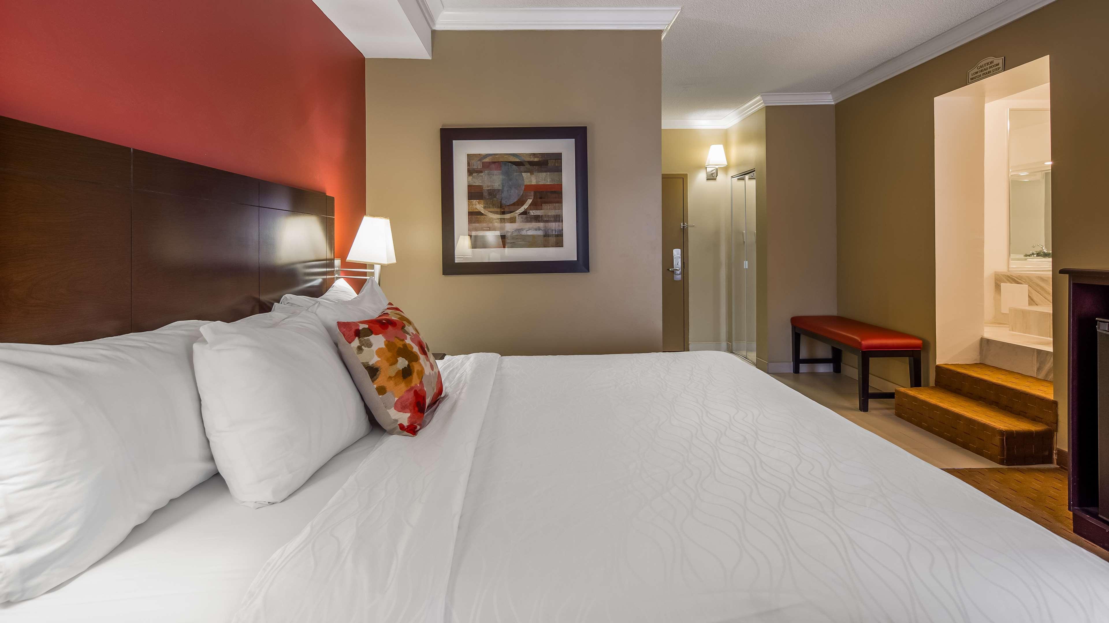 Best Western Plus Bowmanville Extérieur photo