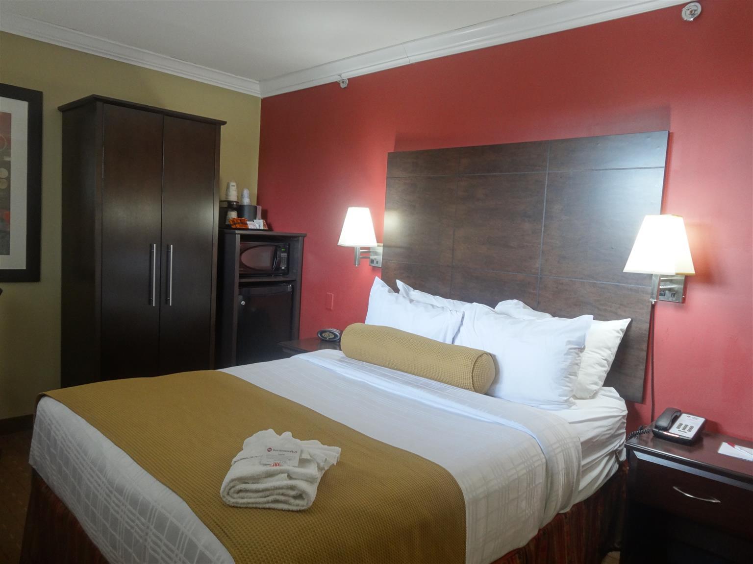 Best Western Plus Bowmanville Extérieur photo