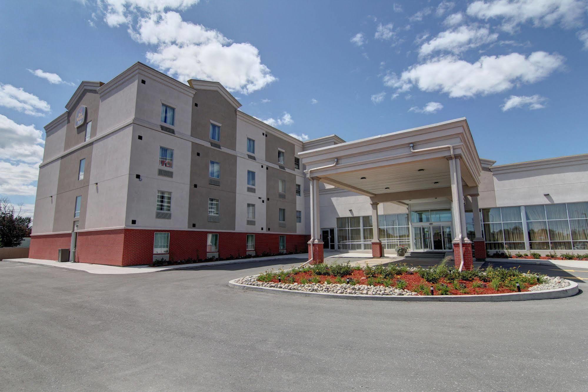 Best Western Plus Bowmanville Extérieur photo